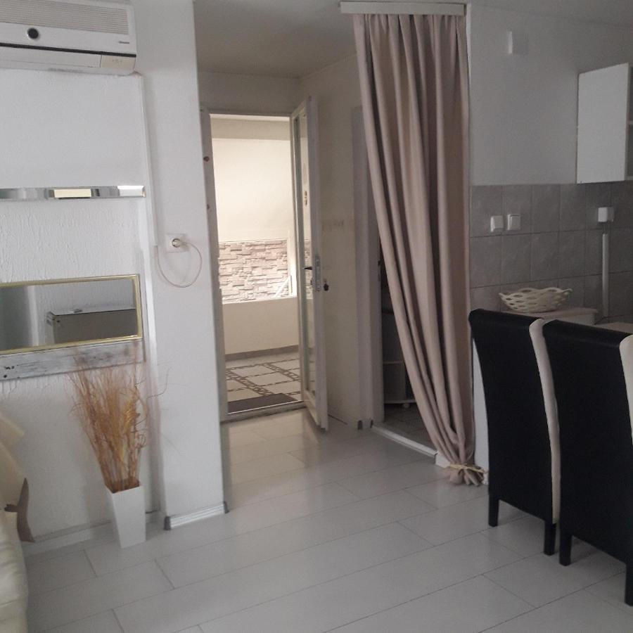 Apartmani Ni Eksteriør bilde
