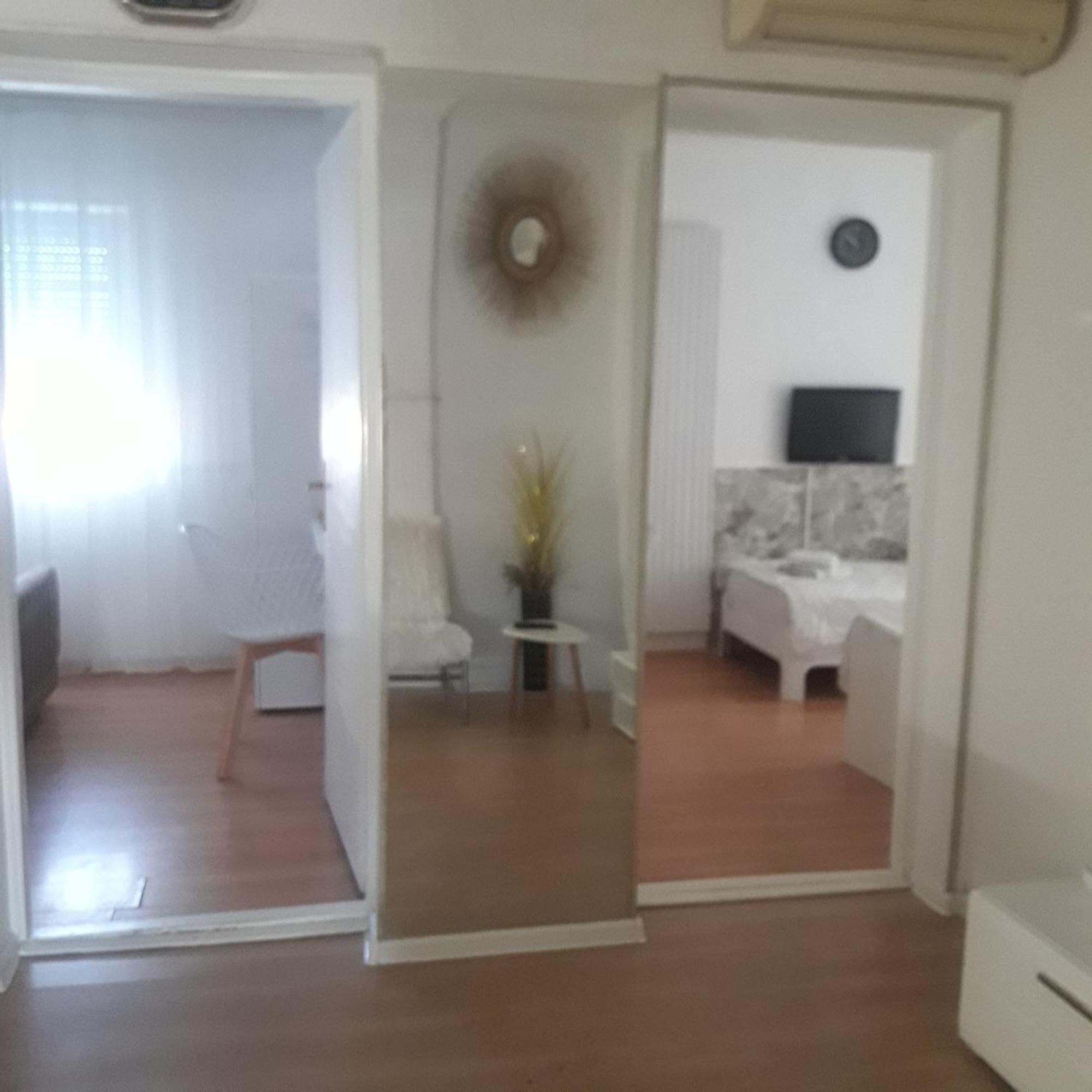 Apartmani Ni Eksteriør bilde